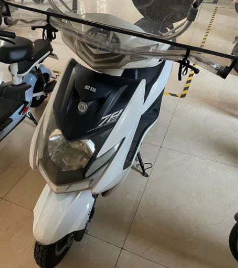 爱玛电动车，1200w电机，今年4月换的7...