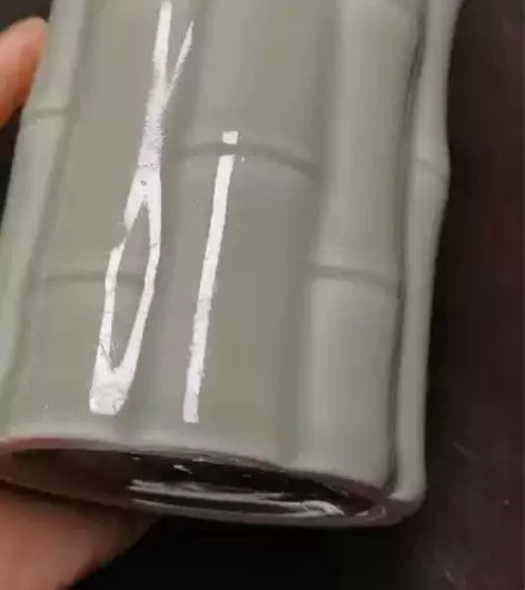 宜兴青瓷竹笔筒，筒高11，直径9。 感兴趣...