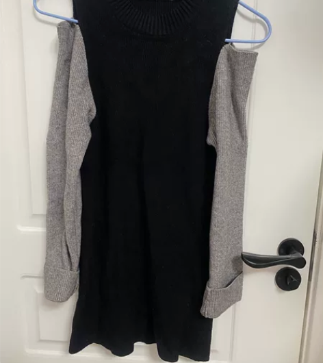 针织连衣裙,包臀裙 感兴趣的话点“我想要”...