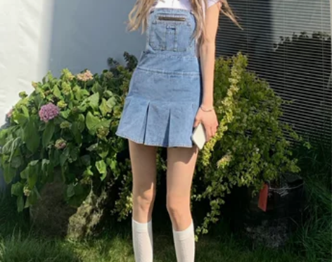 减龄背带裙小个子连衣裙女2022夏季设计感...