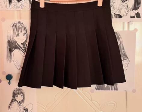 黑色百褶裙 试穿一次 码数买大了 闲置了 ...