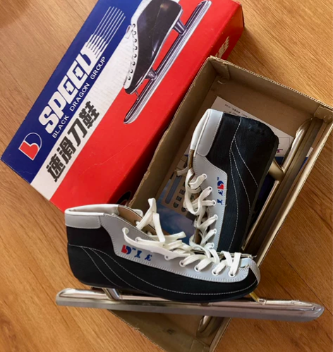 黑龙速滑冰刀鞋成人鞋 感兴趣的话点“我想要...