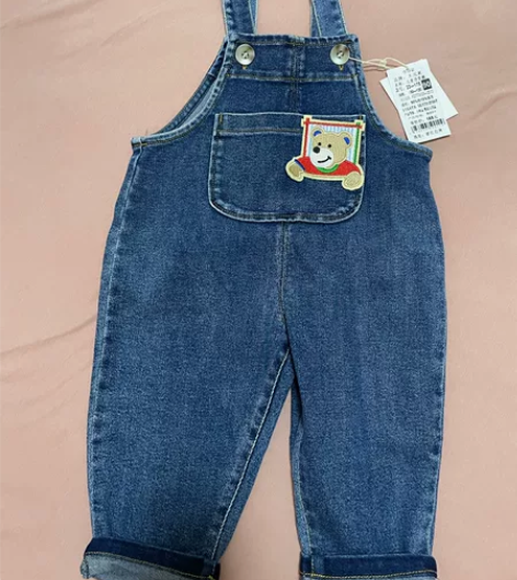 儿童连体背带牛仔裤 全新未下水 尺码90 ...