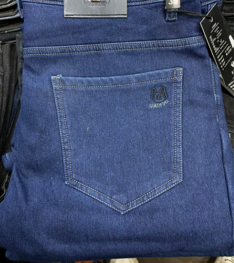 加绒加厚直筒牛仔裤 大版高弹超柔加绒牛仔我...