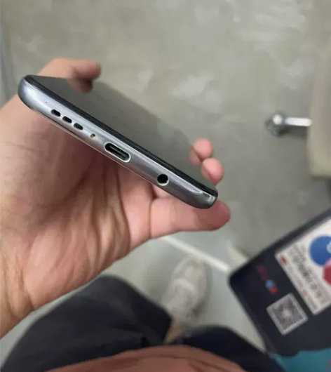 红米 k30i（5g) 6+128 全原无...