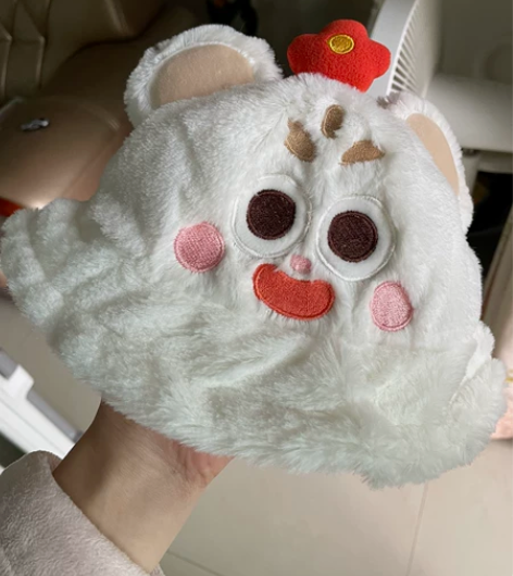 全新碧芭宝贝白老虎毛绒帽，面料好舒服的，可...