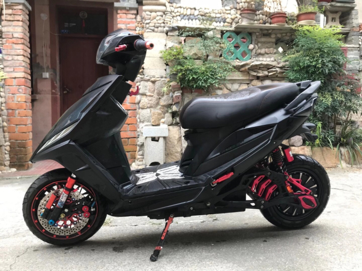 二手踏板电动车战速电摩，全顺12寸电机20...