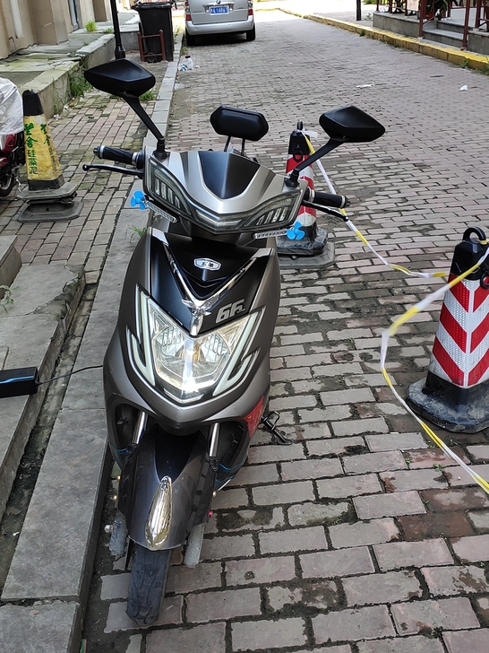 五羊电动车60V20A新旧程度 看图车辆有...