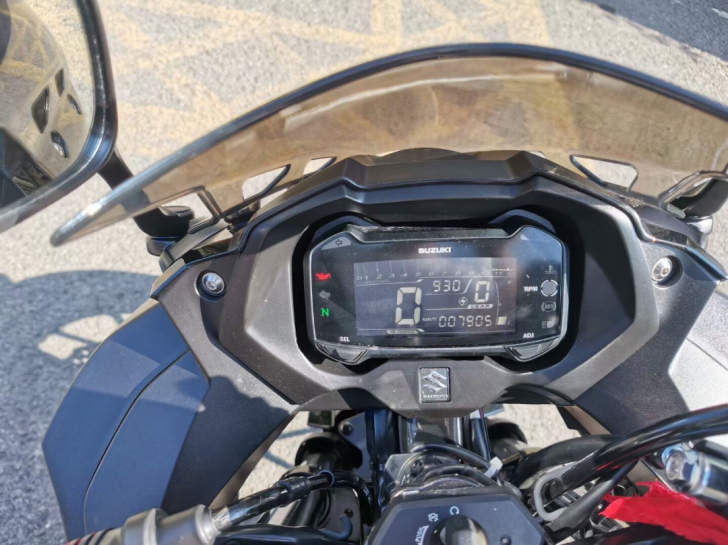 急出自用铃木GSX250R，20年9月出厂...