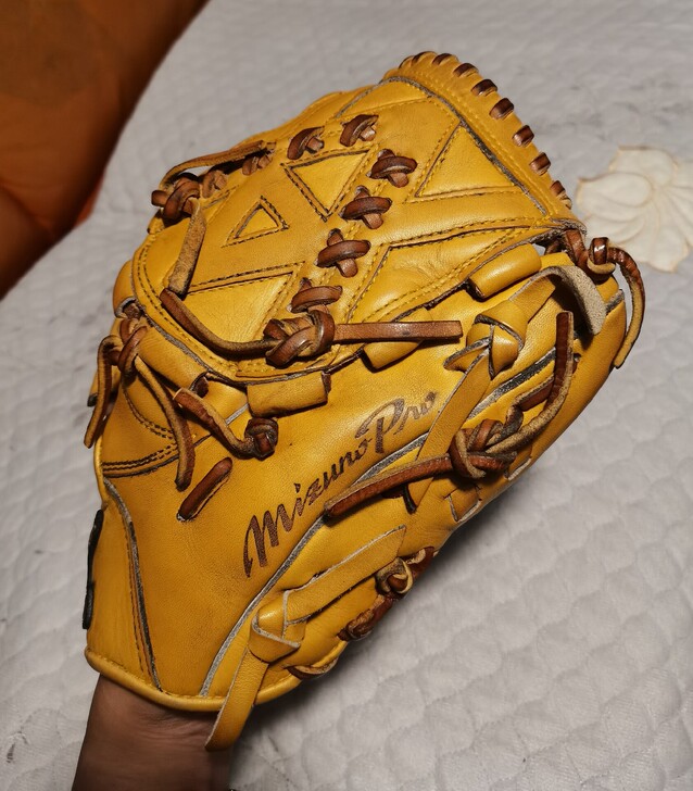 美津浓Pro棒球手套