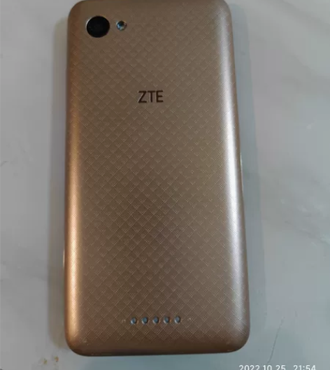 中兴A601手机很新。几乎没怎么用。原厂膜还在。便宜出90 ...