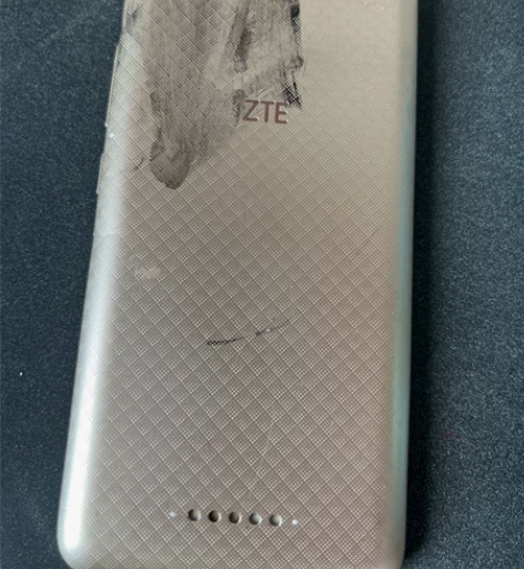 ZTE中兴手机，能开机，电池也没一点问题，...