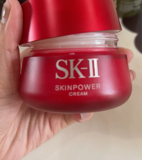 sk面霜 新版滋润的 都是余量差不多...