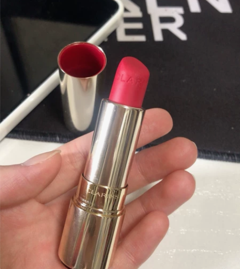 娇韵诗口红760v 39元包邮转 购于福州...