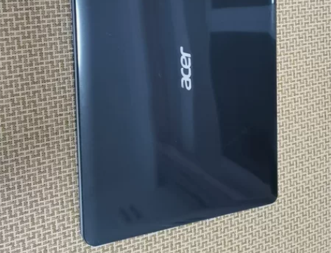 宏基电脑买的时候是当时顶配，将近5000元...