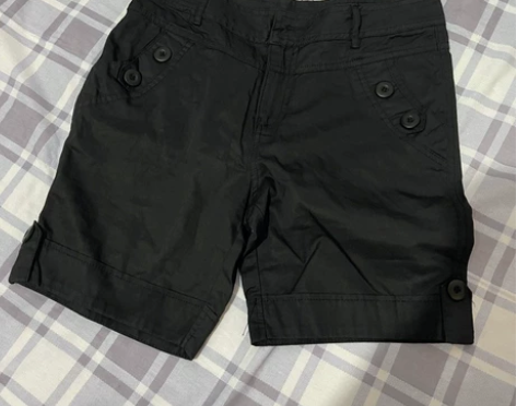 全新 短裤女 感兴趣的话点“我想要”和我私...