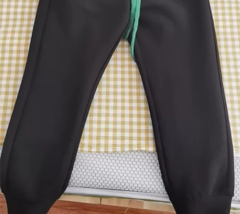 秋冬季加绒保暖黑色女士运动裤，二手物品不退...