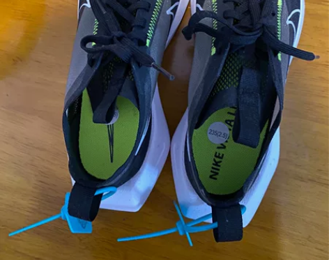 nike vista 跑步鞋 全新 没穿出...