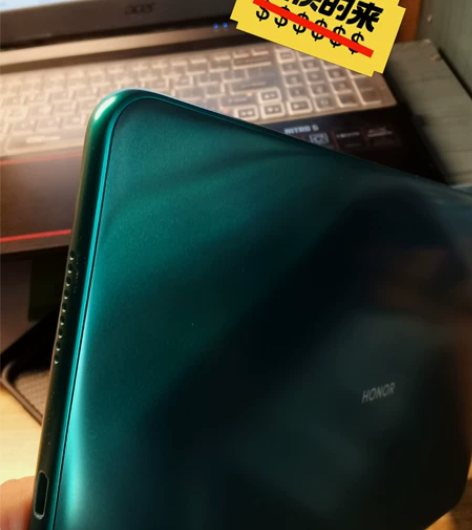 荣耀平板v6，6+256G 升级过了最新的...