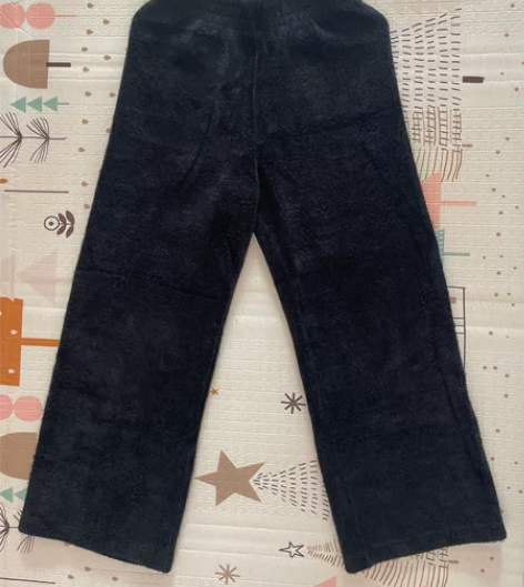 秋冬针织阔腿裤黑色 成分100%涤纶，购于...