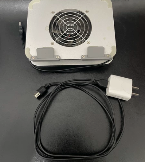 风扇式散热器 声音较小打游戏无碍. 自带延...