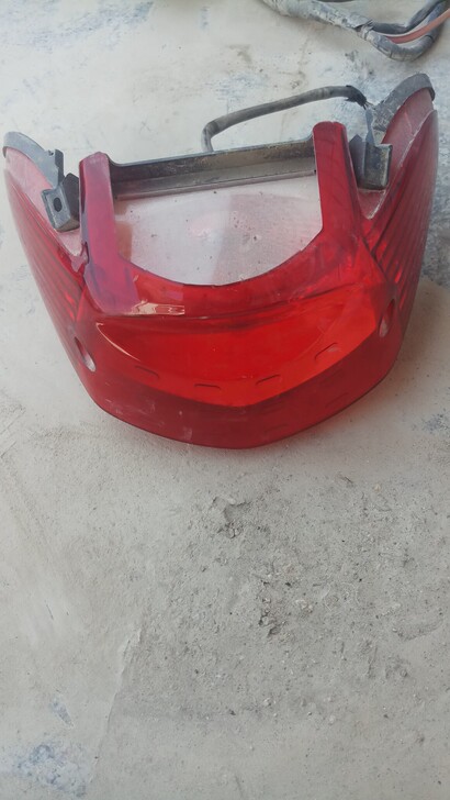 铃木豪爵喜运110摩托买新车刚骑了一千公里...