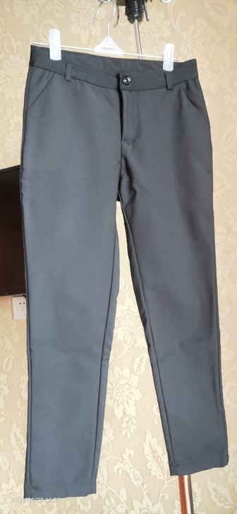 KXYD黑色八九分裤，太原铜锣湾专柜购入，...