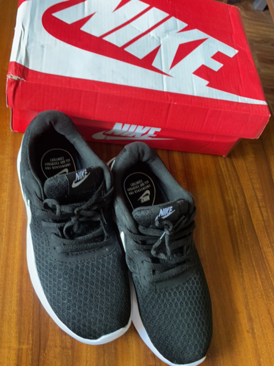 耐克女鞋tanjun奥利奥夏季轻便网面透气...