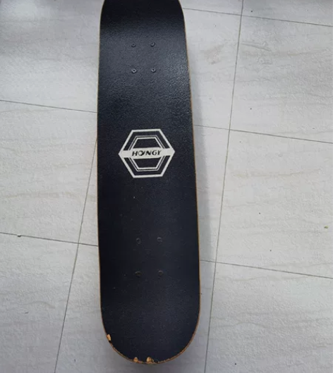 弘鹰专业滑板，闲置，滨湖万达临湖苑自提，不...