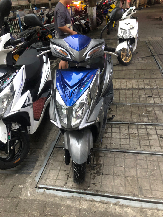 有牌有证,国四电喷,必须过户,去年7月份上...