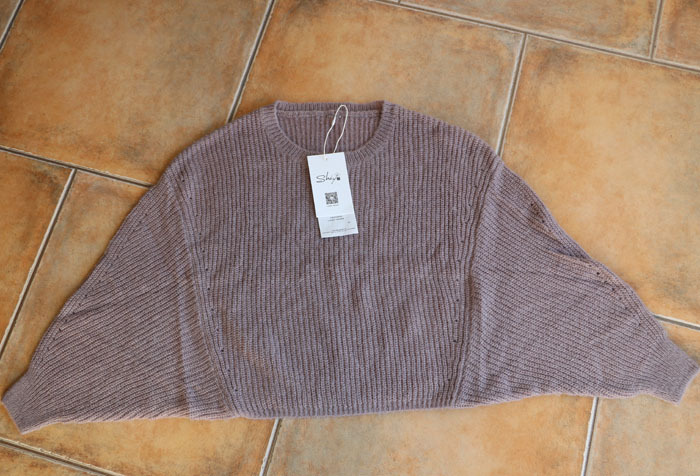 素色 造型款 蝙蝠袖 蓬松 毛衣 针织衫