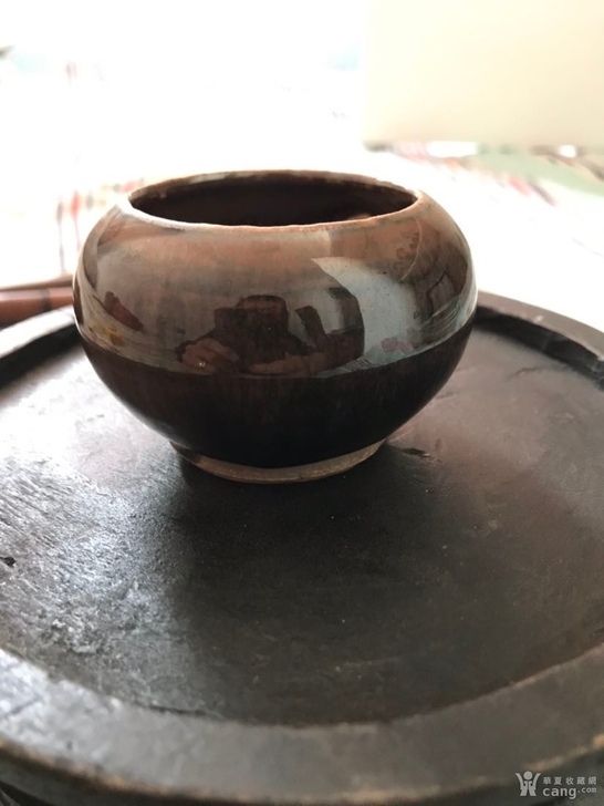 明清水盂一个，品相全美品