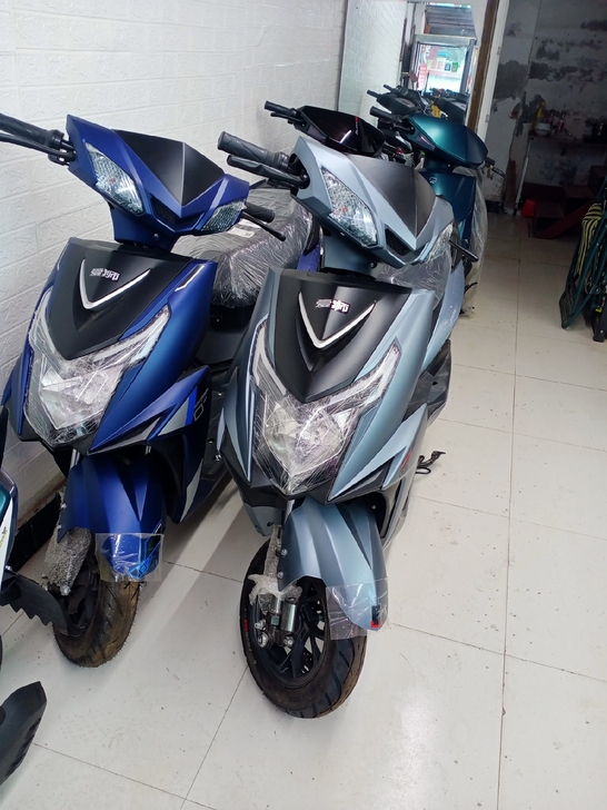 全新车，60v20安全新电池，当面安装，质...