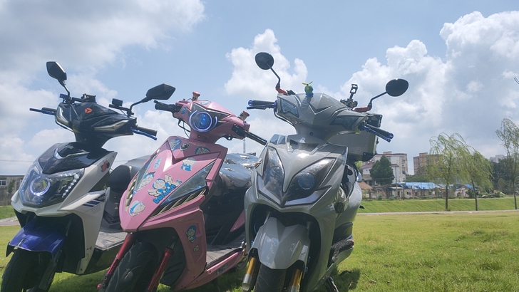 战速！战速！战速！控制器apt72400，电机全顺3000W