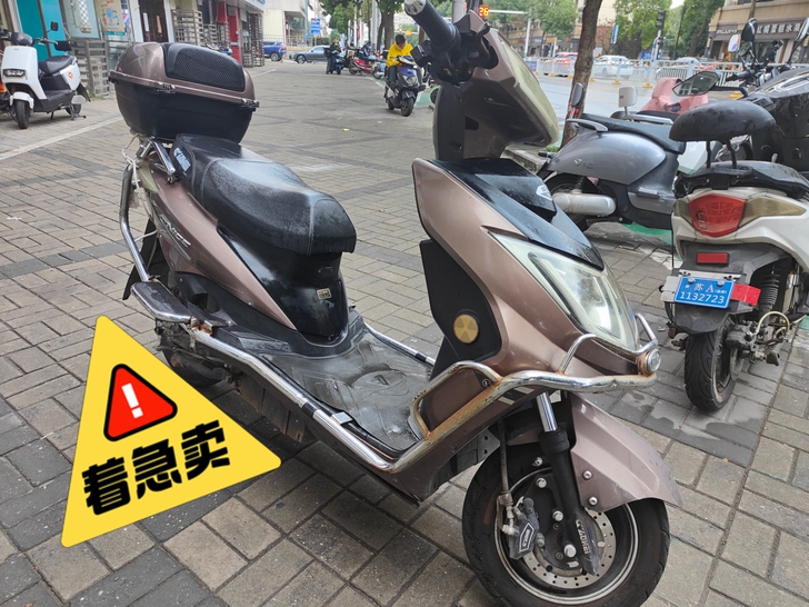 72V32大电瓶，一手车，诚心出手，价格可谈