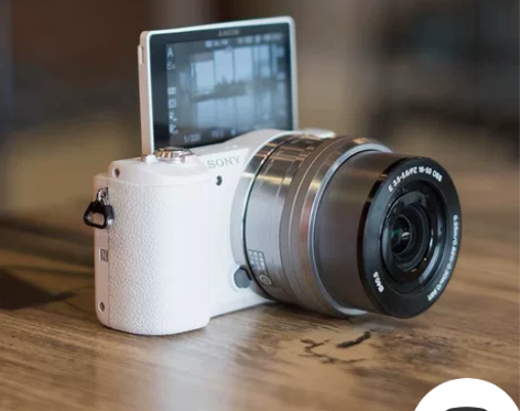 索尼a5100微单 两年前实体店买快四千 ...