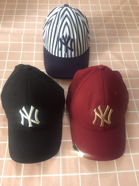 MLB帽子，正品，酒红色硬顶，黑色硬顶，