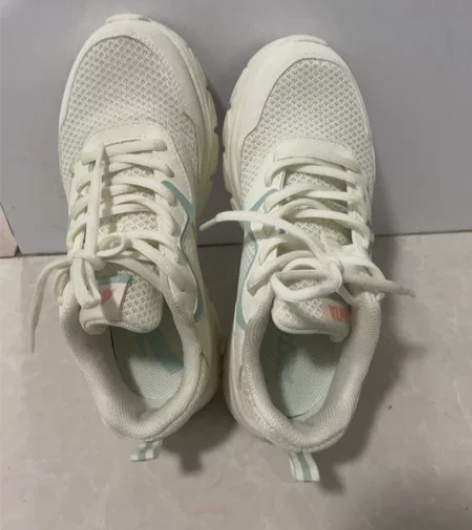 安踏轻便跑鞋女春新款跑步运动鞋减震软底网面...