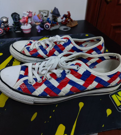 Converse Chuck Taylor...