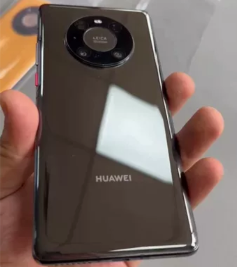 华为mate40pro个人一手机，无拆无修...
