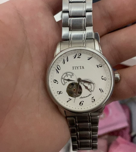 飞亚达机械手表，没怎么带，低价出售 感兴趣...