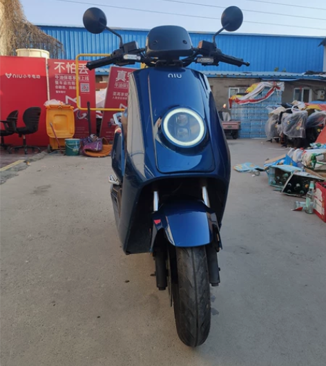 小牛电动N1S都市蓝 不到三年的车，功能一...