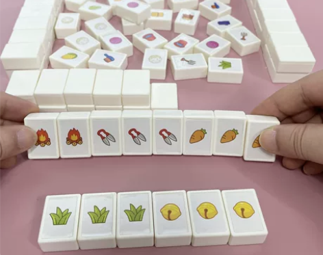 羊了个羊麻将版桌游抖音同款桌游益智连连看卡...