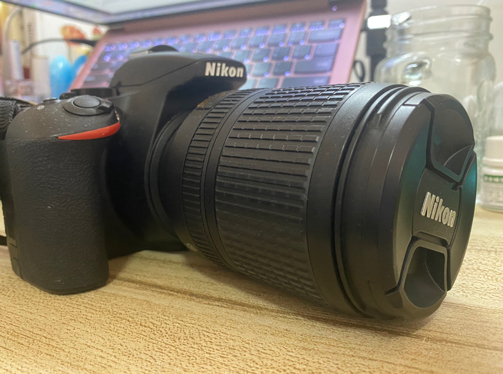 尼康D3500 18-140VR镜头 自用...