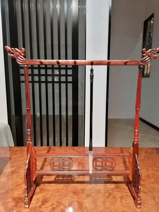 酸枝龙头毛笔架