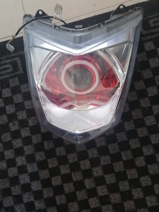 三代目小Q5 LED大灯上车就能用有需要的...