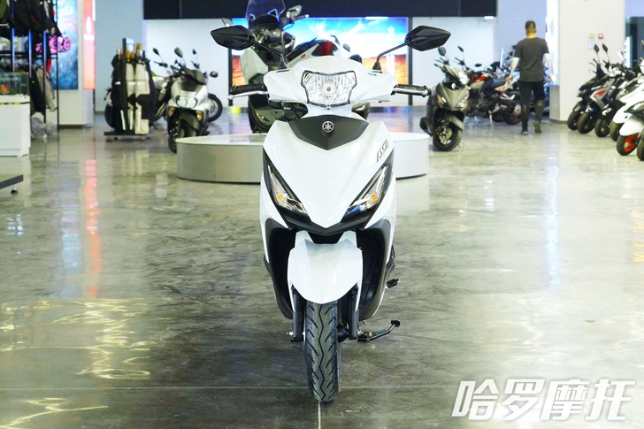 金山区收辆蓝牌踏板车。最好是福喜或者uy