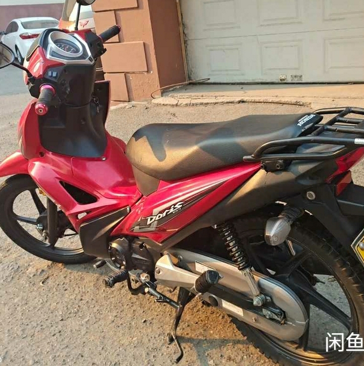 求购五羊本田125凯影,手续齐全,车好价钱...