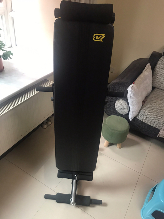 仰卧板一个，没怎么用，质量好九五新，通州梨...