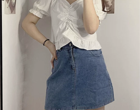 2021夏季遮肚大码方领泡泡袖衬衫盐系甜辣...